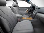 Toyota Camry XLE 2006 года (NA)